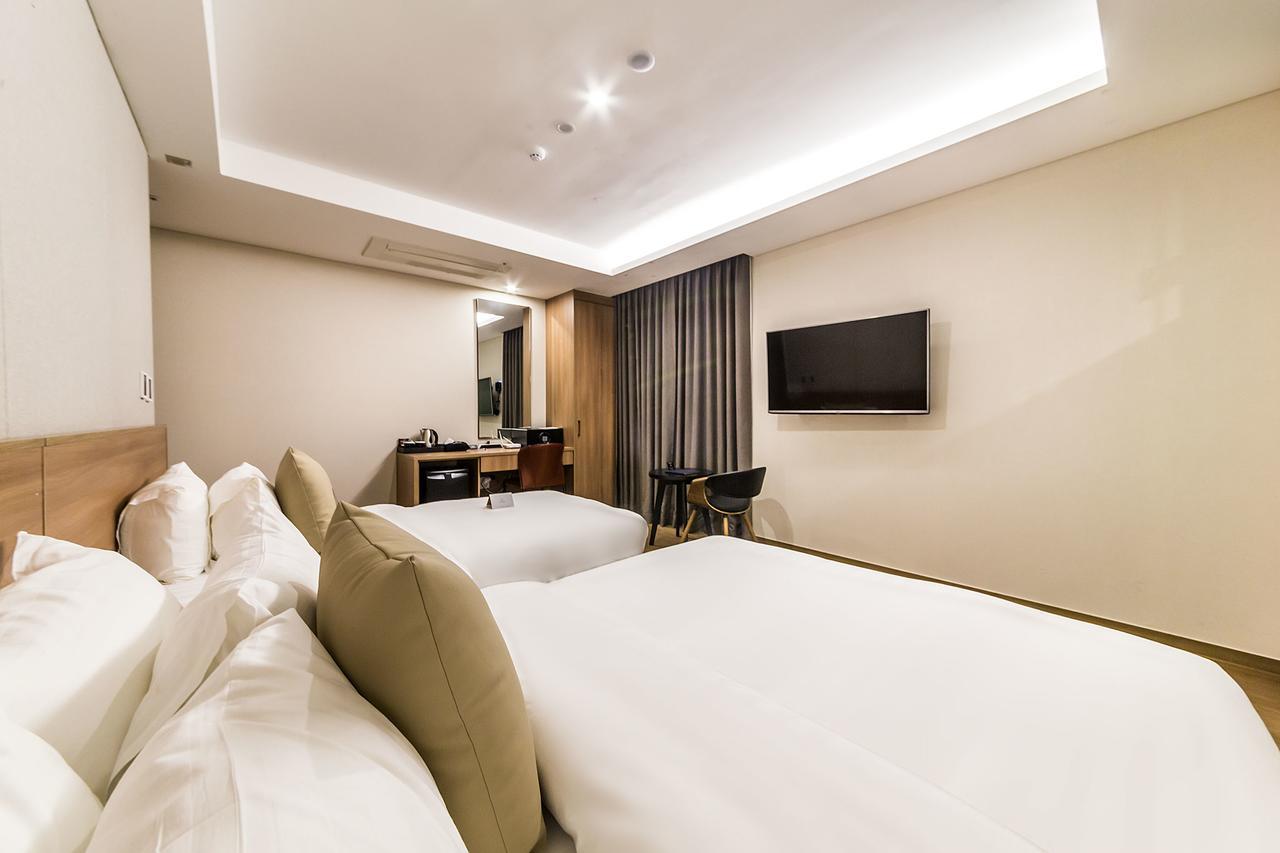 Wd Hotel Seoul Exterior photo